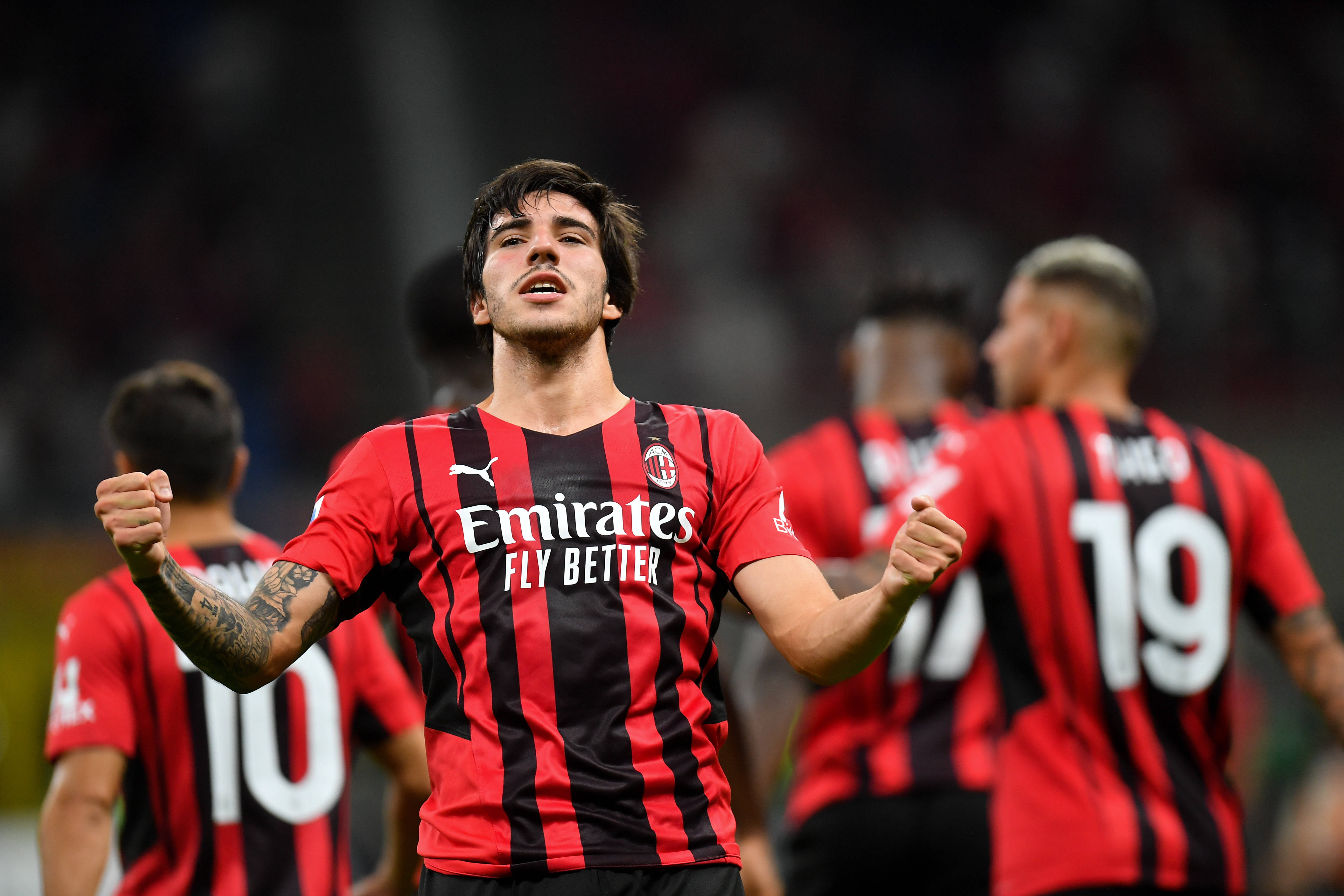 然而马丁内 然而马丁内