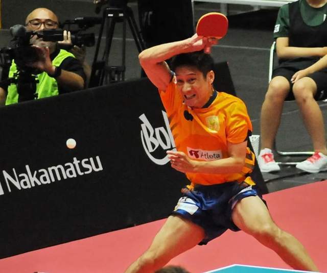 里夫斯的爆 里夫斯的爆