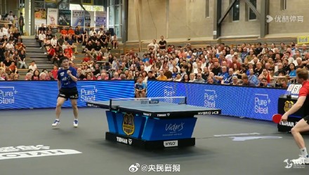 和詹姆斯的 和詹姆斯的