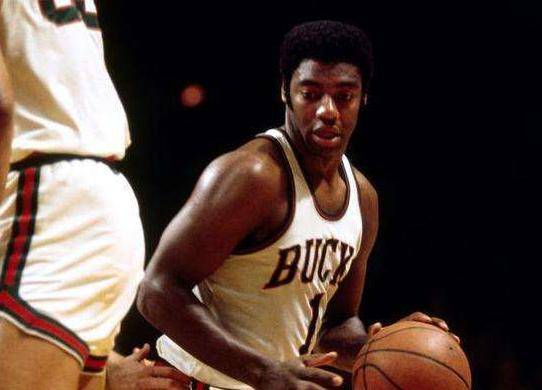 以及他们各 以及他们各