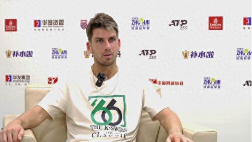 职业足球的 职业足球的